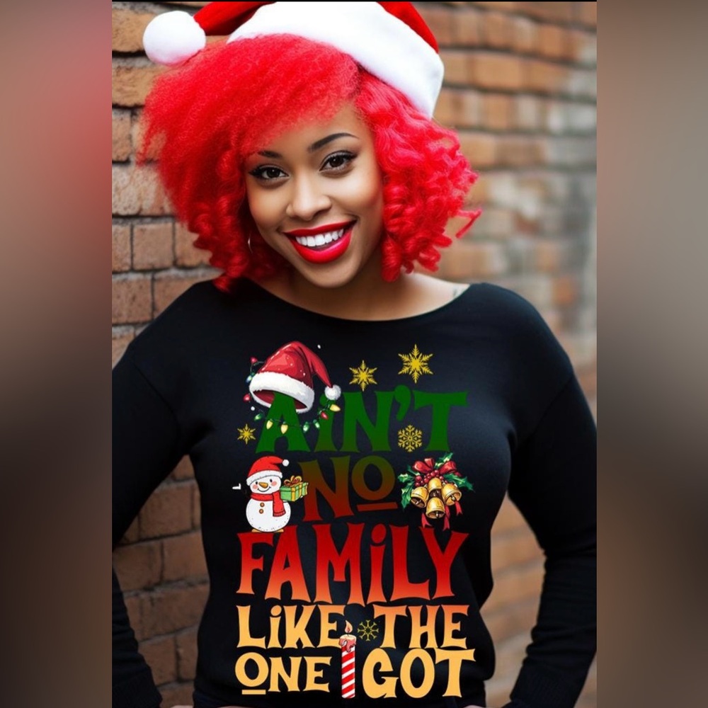 Graphic Christmas Tee